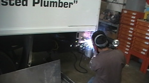 aluminum welding for commercial trucks www.thecrashdoctor.com