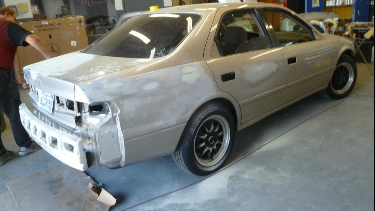 2000 Toyota paint job during with primer