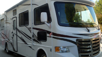 2013 ACE Motorhome after photo from www.thecrashdoctor.com